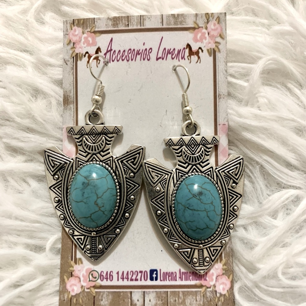 Arrowhead, silver turquoise earrings